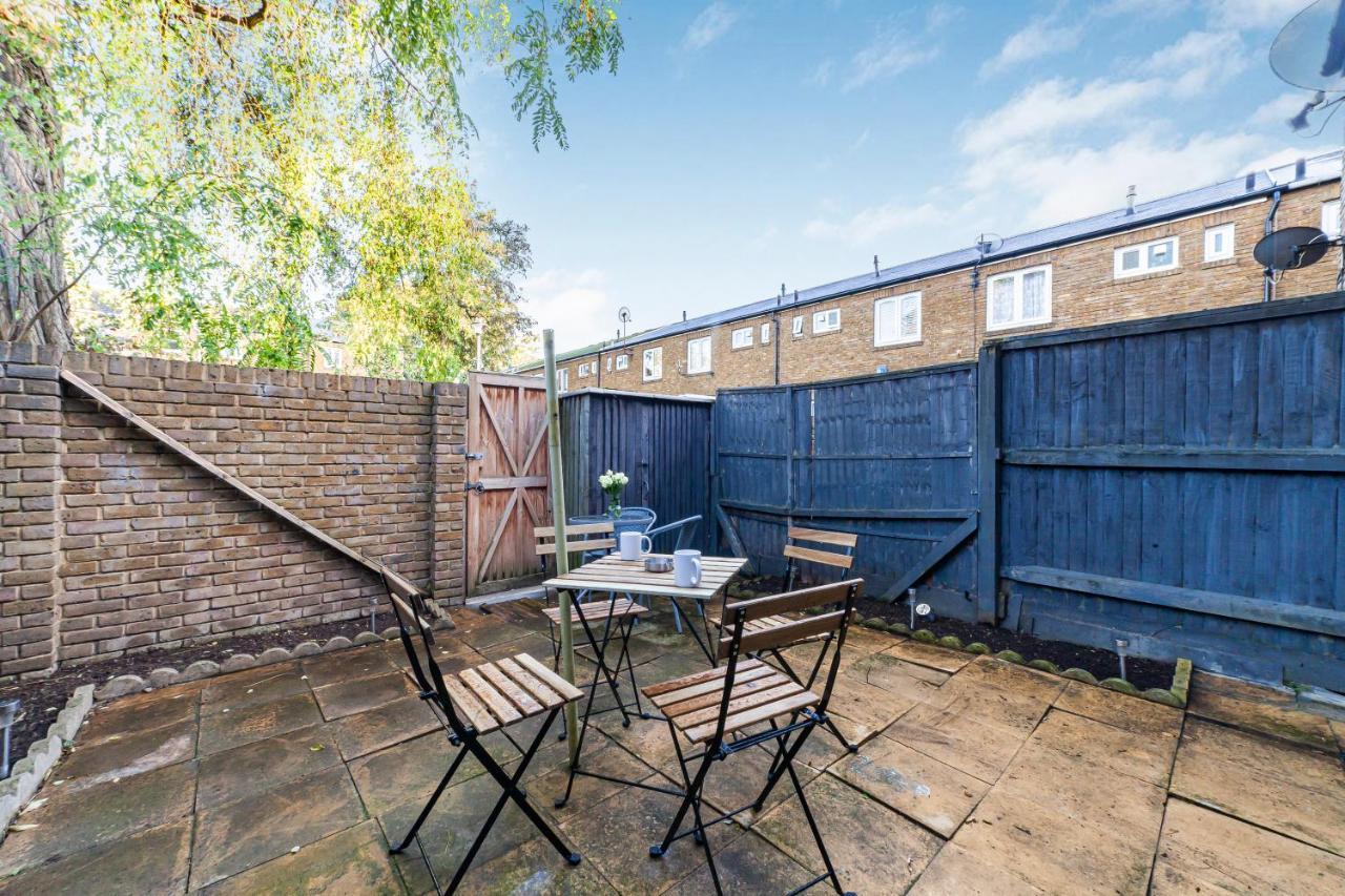 Arte Stays - 3-Bedroom Bright House London, Haggerston, Garden, Parking, 8 Min Walk To Haggerston Station, Weekly Or Monthly Stays, Serviced Accommodation - 7 Guests Exterior foto